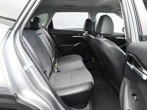 Used 2021 Kia Seltos S FWD image 32