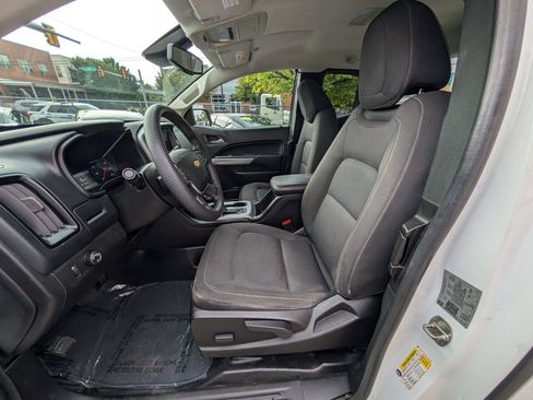 Used 2020 Chevrolet Colorado LT w/ Safety Package image 15