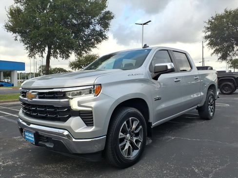 Used 2022 Chevrolet Silverado 1500 LT RWD image 12