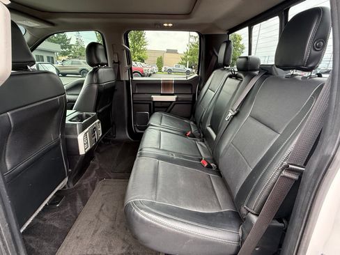 Used 2015 Ford F150 Lariat w/ Equipment Group 502A Luxury AWD/4WD image 14