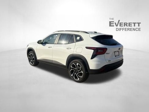 New 2026 Chevrolet Trax RS w/ Driver Confidence Package FWD image 5