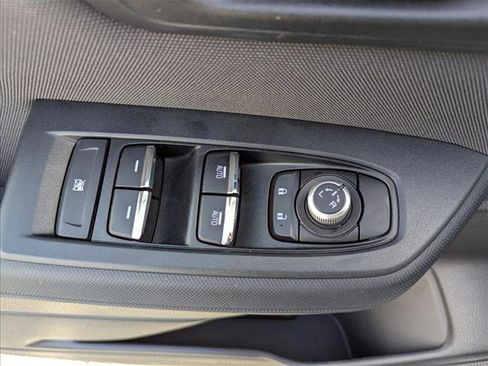 Used 2025 Subaru Forester Premium w/ Protection Package (1PH) image 10