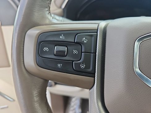 Used 2023 GMC Yukon XL Denali w/ Denali Reserve Package AWD/4WD image 23