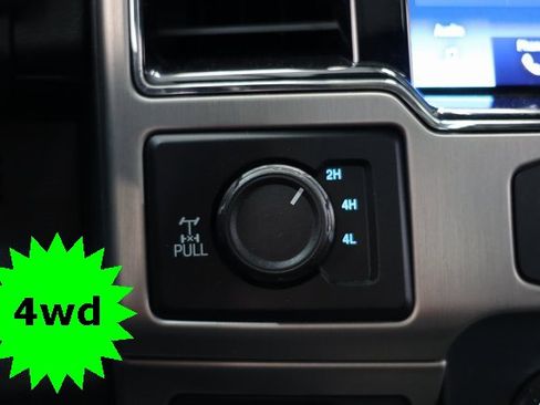 Used 2022 Ford F350 Platinum w/ Tremor Off-Road Package image 26