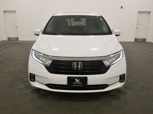 Used 2023 Honda Odyssey Elite image 11
