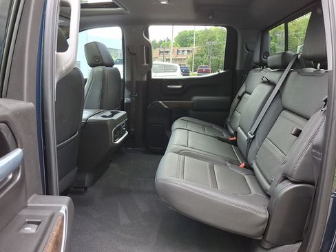 Used 2021 GMC Sierra 1500 Denali w/ Driver Alert Package II AWD/4WD image 10