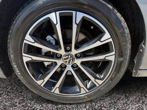 Used 2025 Volkswagen Jetta Sport FWD image 14