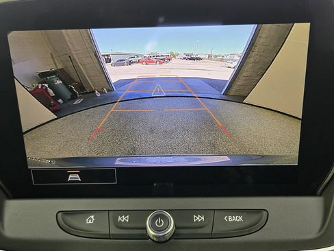 New 2026 Chevrolet Blazer LT w/ LPO, Black Grille Bar Package FWD image 19