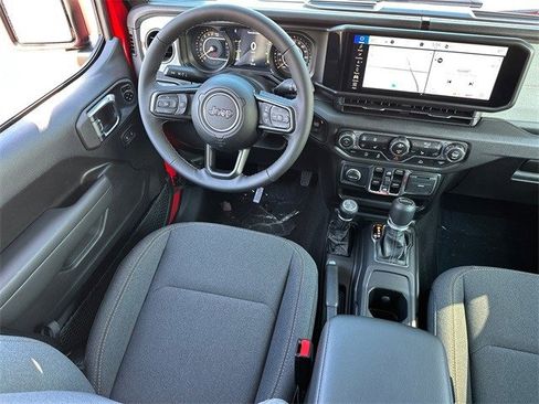 New 2025 Jeep Gladiator Sport image 15