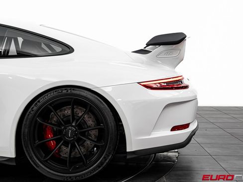 Used 2018 Porsche 911 GT3 image 15