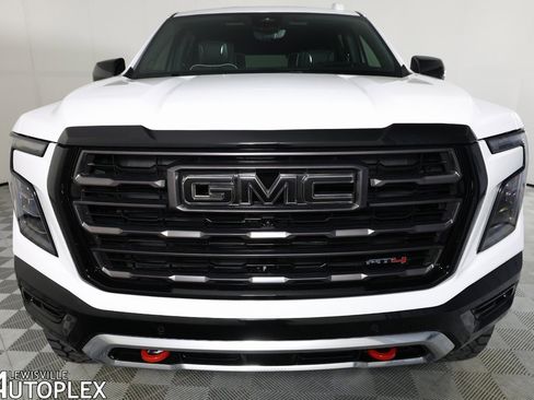 Used 2026 GMC Yukon AT4 Ultimate image 2