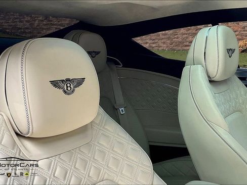 Used 2021 Bentley Continental GT image 29