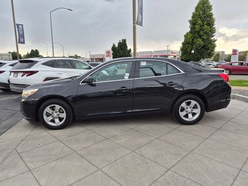 Used 2015 Chevrolet Malibu LT FWD image 8