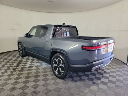Used 2024 Rivian R1T Adventure AWD/4WD image 3