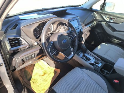 Certified 2023 Subaru Forester Premium image 9