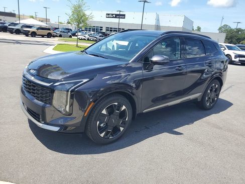 New 2026 Kia Sportage SX FWD image 2
