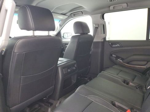Used 2020 Chevrolet Tahoe LS RWD image 13