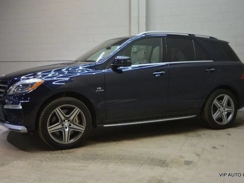 Used 2012 Mercedes-Benz ML 63 AMG 4MATIC image 28