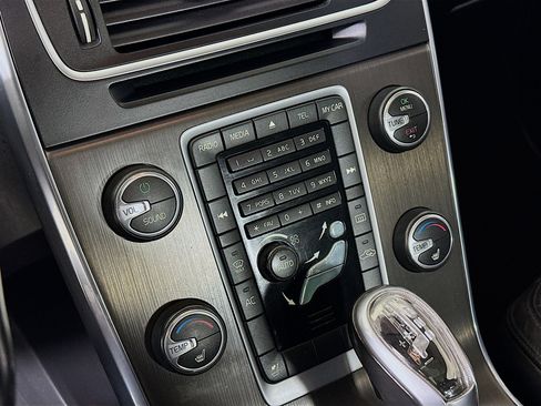 Used 2013 Volvo S60 T5 image 21