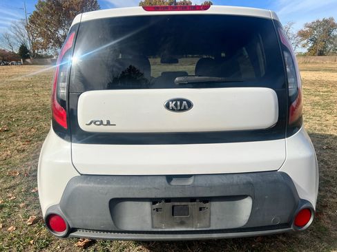 Used 2014 Kia Soul image 4