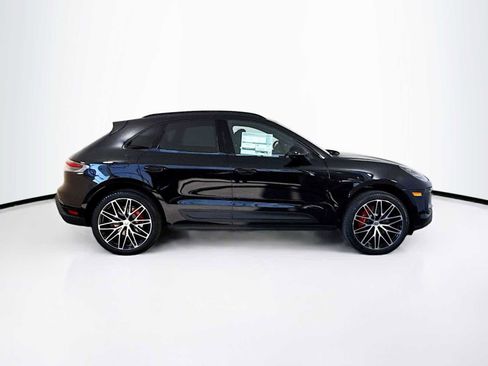 New 2026 Porsche Macan S image 8