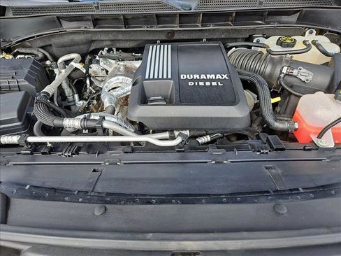 Used 2021 GMC Yukon SLT w/ SLT Premium Package image 26