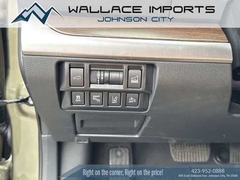 Used 2018 Subaru Outback 2.5i Touring image 34