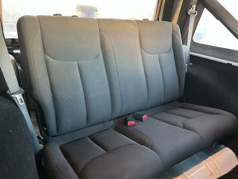 Used 2016 Jeep Wrangler Sport image 14