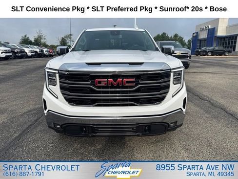 Used 2023 GMC Sierra 1500 SLT w/ SLT Convenience Package AWD/4WD image 8