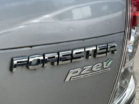 Used 2012 Subaru Forester 2.5X Limited w/ Rugged Pkg 1 AWD/4WD image 18