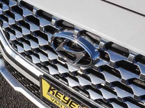 Certified 2022 Hyundai Santa Fe SEL w/ Cargo Package image 16