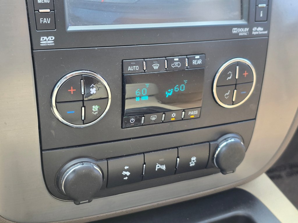 Used 2014 GMC Yukon XL SLT RWD image 15