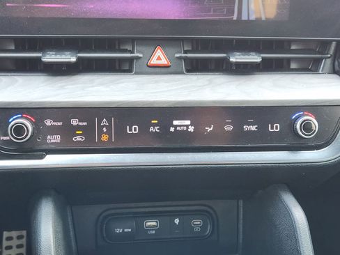Used 2023 Kia Sportage X-Pro Prestige AWD/4WD image 18