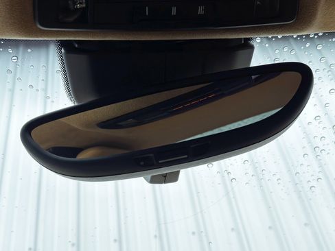 Used 2015 Porsche 911 Carrera 4 image 33