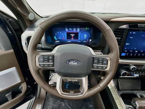 Used 2025 Ford F150 King Ranch AWD/4WD image 11
