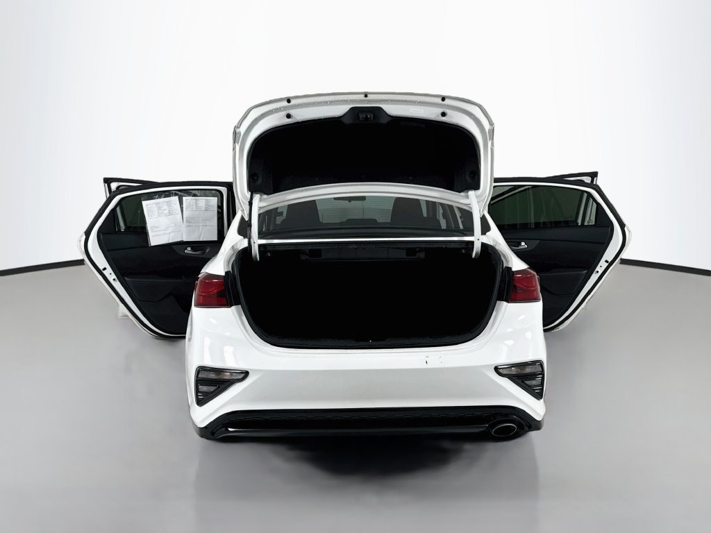 Used 2019 Kia Forte LXS FWD image 18