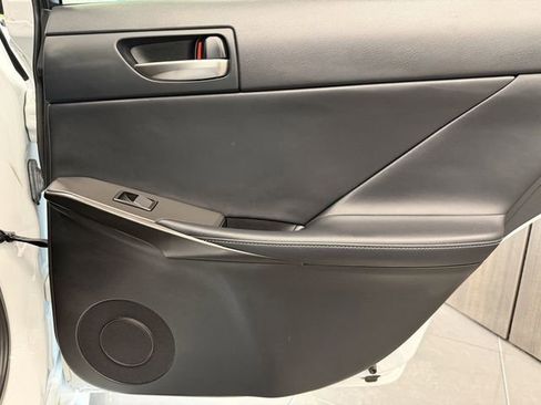 Used 2022 Lexus IS 350 F Sport RWD image 32