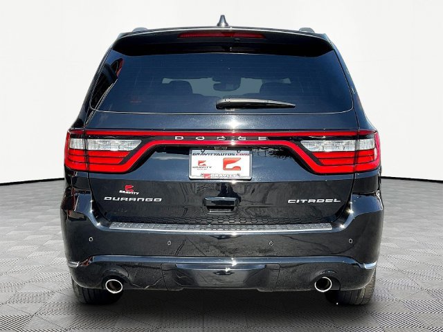 Used 2023 Dodge Durango Citadel RWD image 6