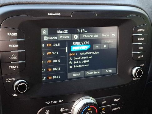 Used 2018 Kia Soul + FWD image 15