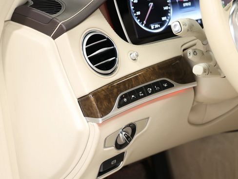 Used 2016 Mercedes-Benz Maybach S 600 image 24