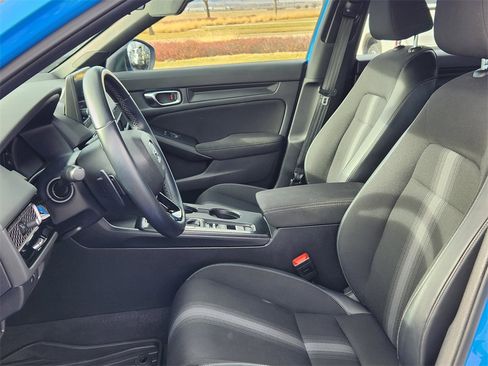 Used 2022 Honda Civic Sport image 7