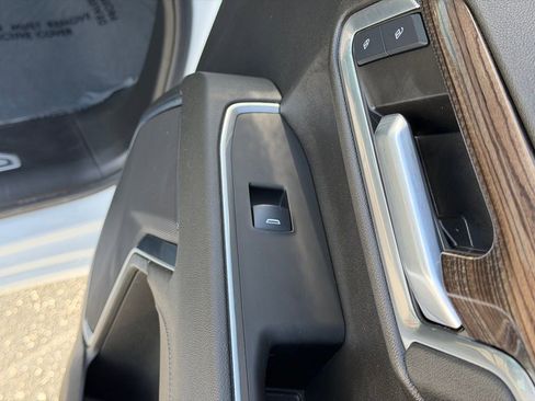 Used 2024 Chevrolet Silverado 1500 LT image 24