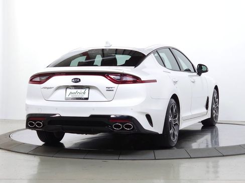 Used 2018 Kia Stinger GT AWD/4WD image 9