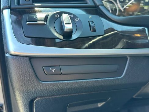 Used 2015 BMW 535i xDrive Sedan AWD/4WD image 17