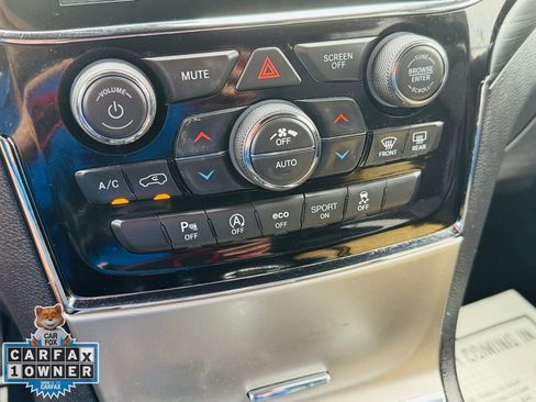 Used 2020 Jeep Grand Cherokee Altitude image 21