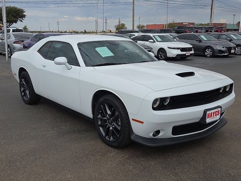 Used 2022 Dodge Challenger GT w/ Blacktop Package image 5