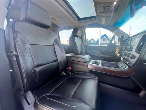 Used 2019 GMC Sierra 2500 SLT AWD/4WD image 40