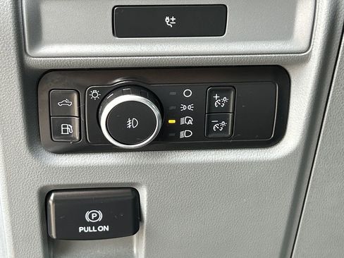 Used 2021 Ford F150 XLT w/ Max Trailer Tow Package image 21