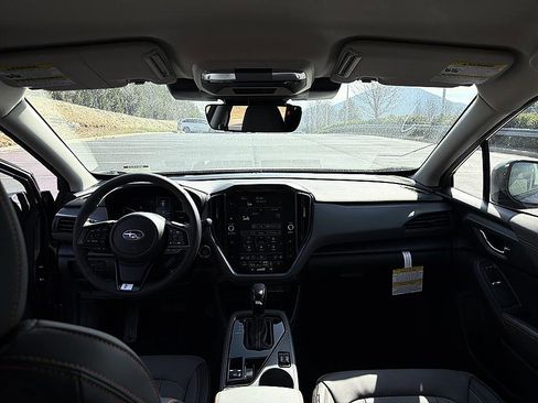 New 2026 Subaru Crosstrek 2.5i Limited w/ Crosstrek Mirror Package AWD/4WD image 18