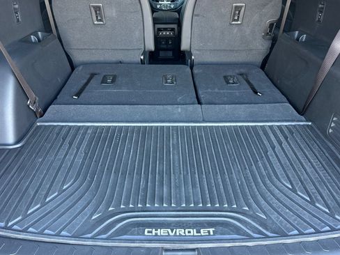 Used 2023 Chevrolet Traverse RS AWD/4WD image 15